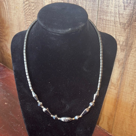 Jewelry - Hematite bead necklace with torpedo-shaped beads